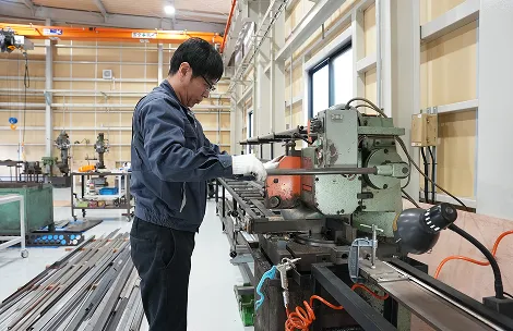 金属パイプの溶接加工品